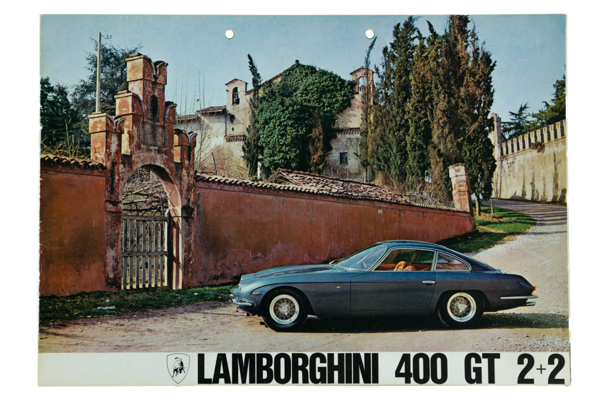 Historic car brochure from the ZÜRIRING collection