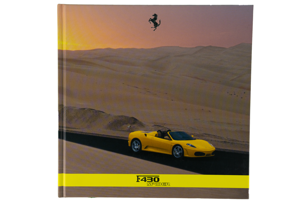 Historic car brochure from the ZÜRIRING collection