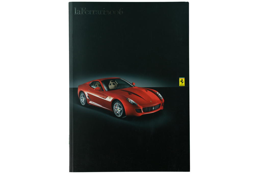 Historic car brochure from the ZÜRIRING collection